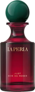 Just Give Me Roses by la-perla